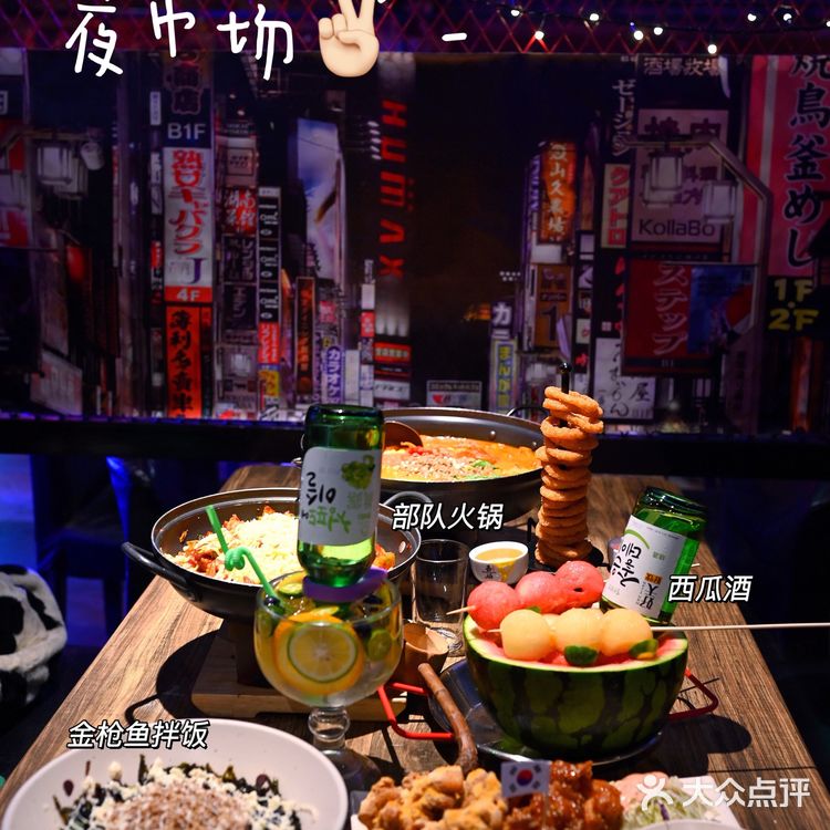 绝对是天花板级别的，听说一个月就能售出两千多份！