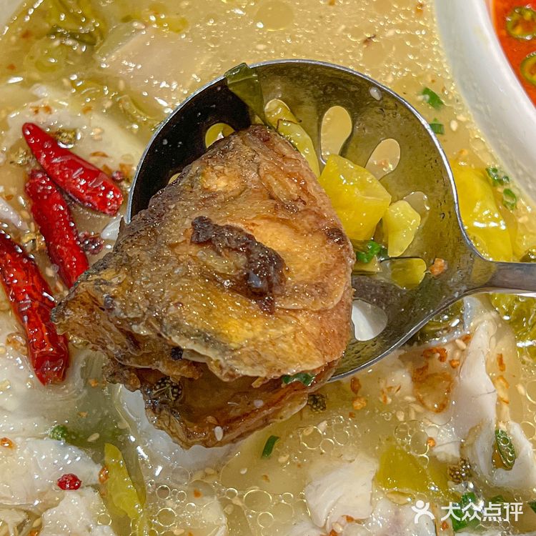 酸菜鱼也可以鸳鸯⁉️南昌首家双拼酸菜🐟