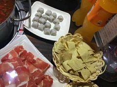 -乐山串串香老火锅(鼓楼店)