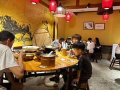-富正毅三下锅·湘西韵味(天门山索道店)