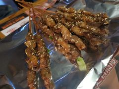 纯瘦羊肉串-木屋烧烤(万德庄店)