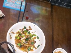-富正毅三下锅(体育馆店)