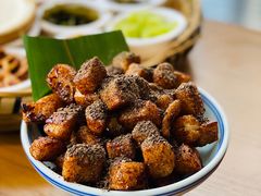 -包整·丝娃娃(一览甲秀楼风景店)