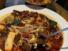 -小三峡食府(西五路店)
