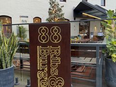 门面-Ribs & Burgers The Rocks