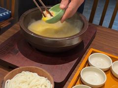 -良米山·云南野生菌过桥米线(上海首店)