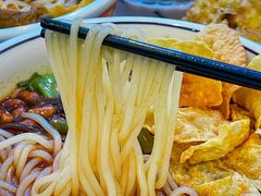 -弘束束柳州深巷螺蛳粉(珠江路店)