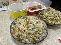 -老头爱马仕酸豇豆炒饭(丰富路店)