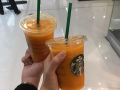 芒果番石榴果茶星冰乐-星巴克(大连柏威年店)