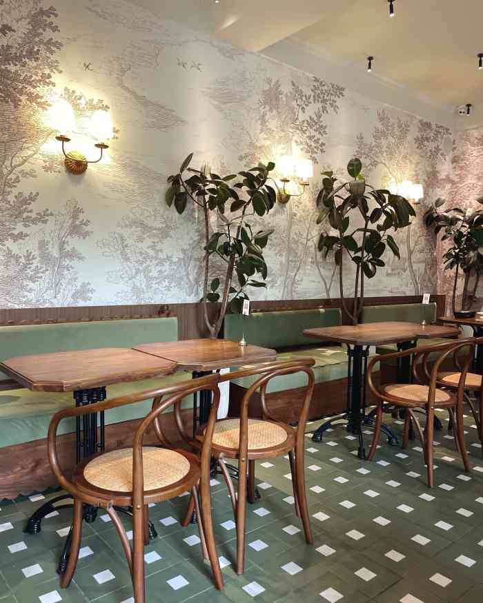 双下巴创意东南亚西餐 doublechin cafe&bistro-"[薄荷]环境:有一点点