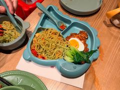 -耶里夏丽·丝路国际·新疆餐厅(浦东区东方路店)