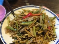 -吕氏疙瘩汤·私家菜馆(慈云寺店)