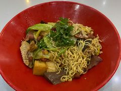 -哆喀美食广场(虎丘婚纱城店)