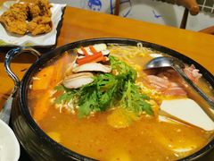部队火锅-咕咕站韩国料理(紫金港店)