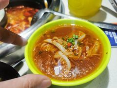 -钢管厂五区小郡肝串串香火锅(人民广场店)