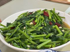 -瑜瑜饭馆