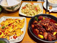 -干老庆贵州留一手烤鱼·地摊火锅(财经大学店)