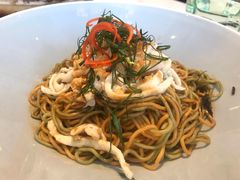 葱香田园鸡丝面-港丽餐厅(高德置地店)