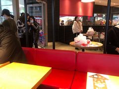 大堂-肯德基(观海卫大润发店)