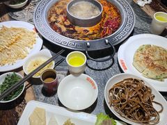 -晓宇重庆火锅(大唐不夜城店)