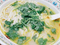 -金杨拉面王小吃面馆·牛三宝面·红烧牛肉粉