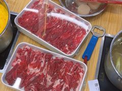 -杨老板·海鲜集市火锅·鲜切牛肉(中防万宝店)