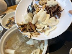 -黔蘑菇四季餐厅(观山湖店)