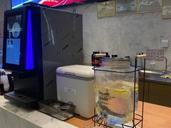 -普拉达游泳健身(水湾1979店)