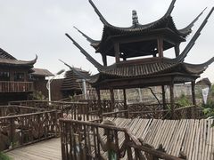 -呀路古热带植物园