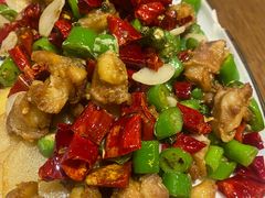 -二孃鸡爪爪(东风路总店)