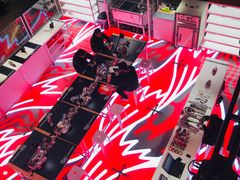 -NIKE品牌体验店(南京东路店)