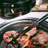魔都探店|太空舱里吃烤肉，绝了！