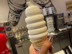 -DQ·蛋糕·冰淇淋(奥林匹克广场店)