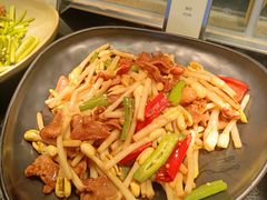 -大中华希尔顿酒店-念自助餐·海南美食·三文鱼