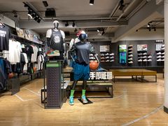 -NIKE品牌体验店(南京东路店)