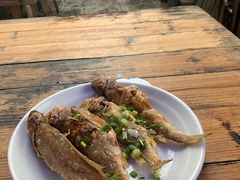 -小河无名面馆
