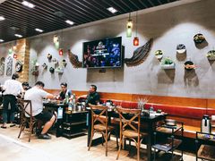 大堂-白玉·朝鲜族烤串(南山店)