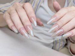 -UU·NAIL美甲美睫專門店