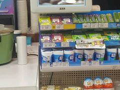-全家便利店(四平路六店)