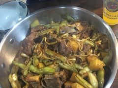 -内蒙焖面大盆骨餐馆(山大路店)