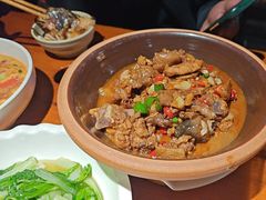 -琥珀老六龙虾(四里河店)