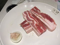 烤五花-本家韩国烤肉(青岛万象城店)
