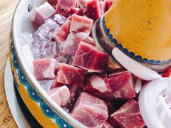 -毛辣果·贵州红酸汤牛肉火锅(西单店)