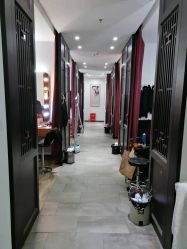 -盘子女人坊生日照·摄影馆(华强店)