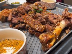 -羊门客在·烤盐池滩羊·川菜