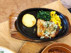 莫里斯风味蒜香鸡排-萨莉亚意式餐厅(南京环亚凯瑟琳广场店)