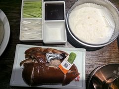 王府烤鸭-魁盛居百年鲁菜馆(县西巷店)