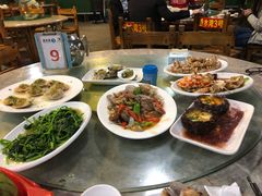 -四川小胡子海鲜(丁村万人海鲜广场店)