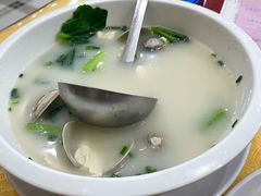 -鹏城人家海鲜酒家·23年老字号(较场尾店)