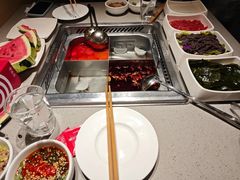 -海底捞火锅(银泰中心店)